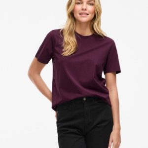 Camiseta burdeos Vinora – VILA