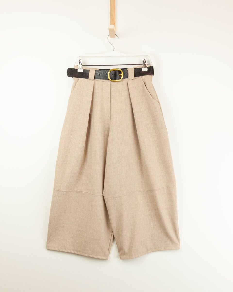 Pantalón ancho con cinturón – Ouka